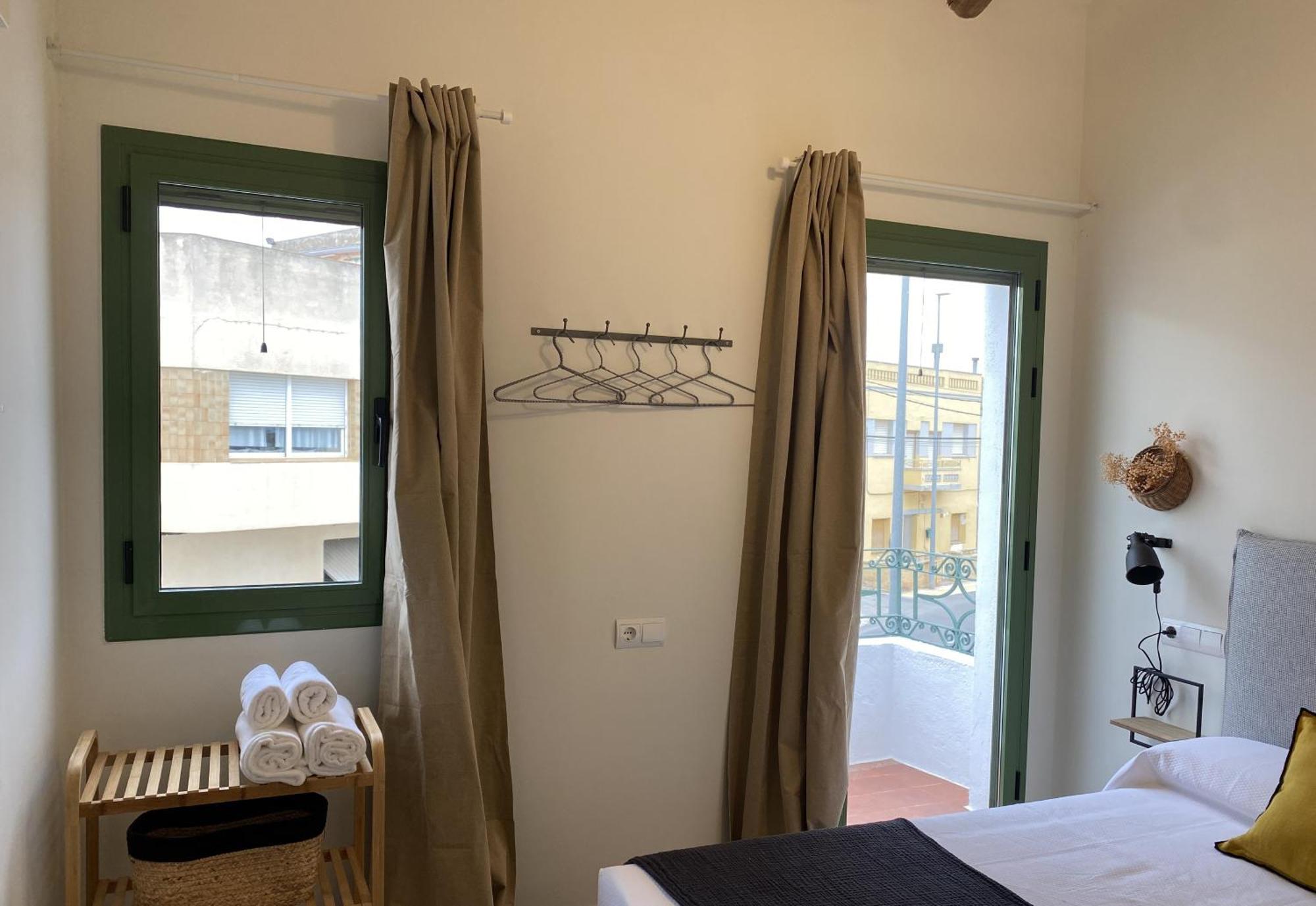Les Filles Hotel Deltebre Ngoại thất bức ảnh