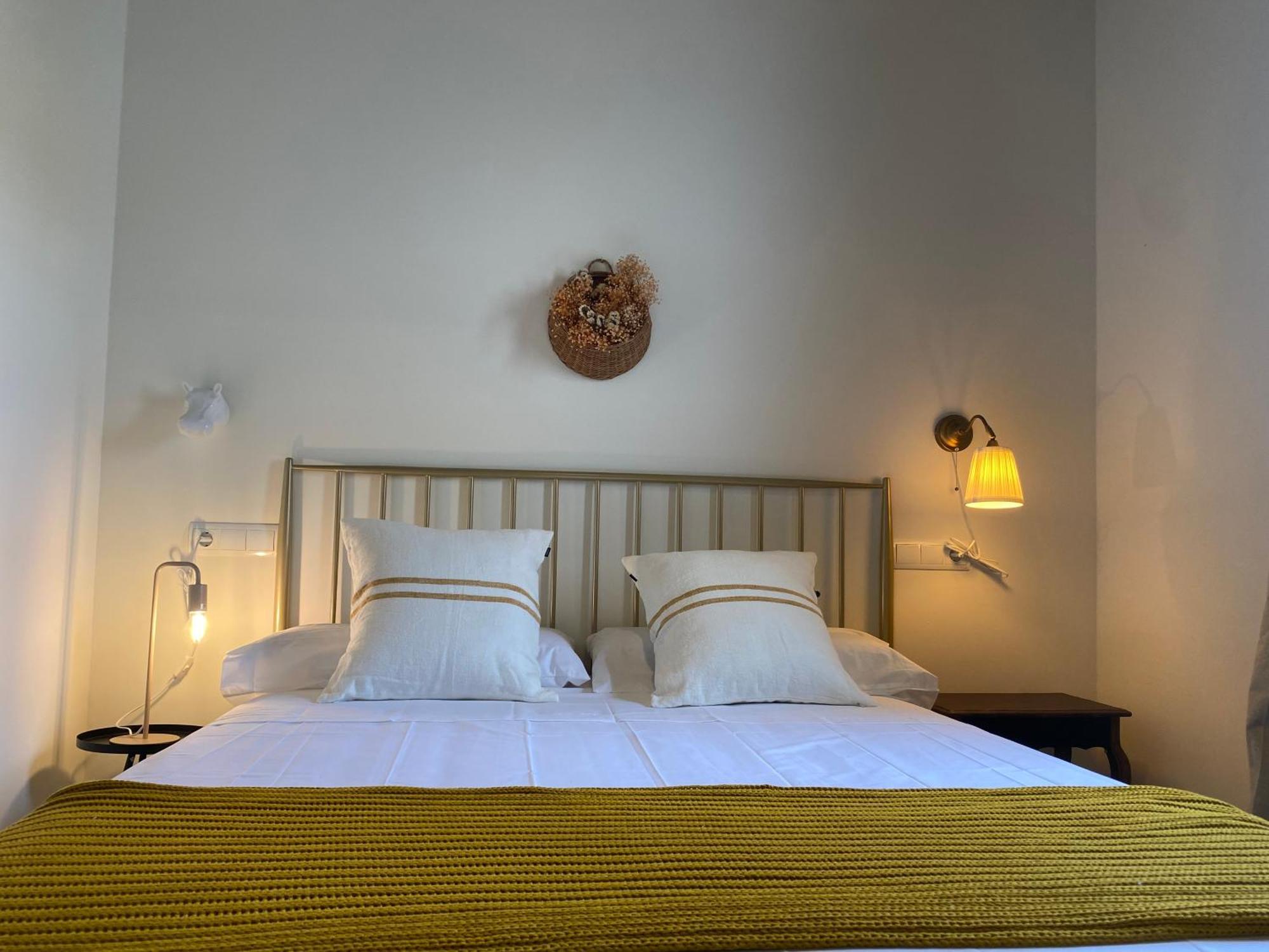 Les Filles Hotel Deltebre Ngoại thất bức ảnh