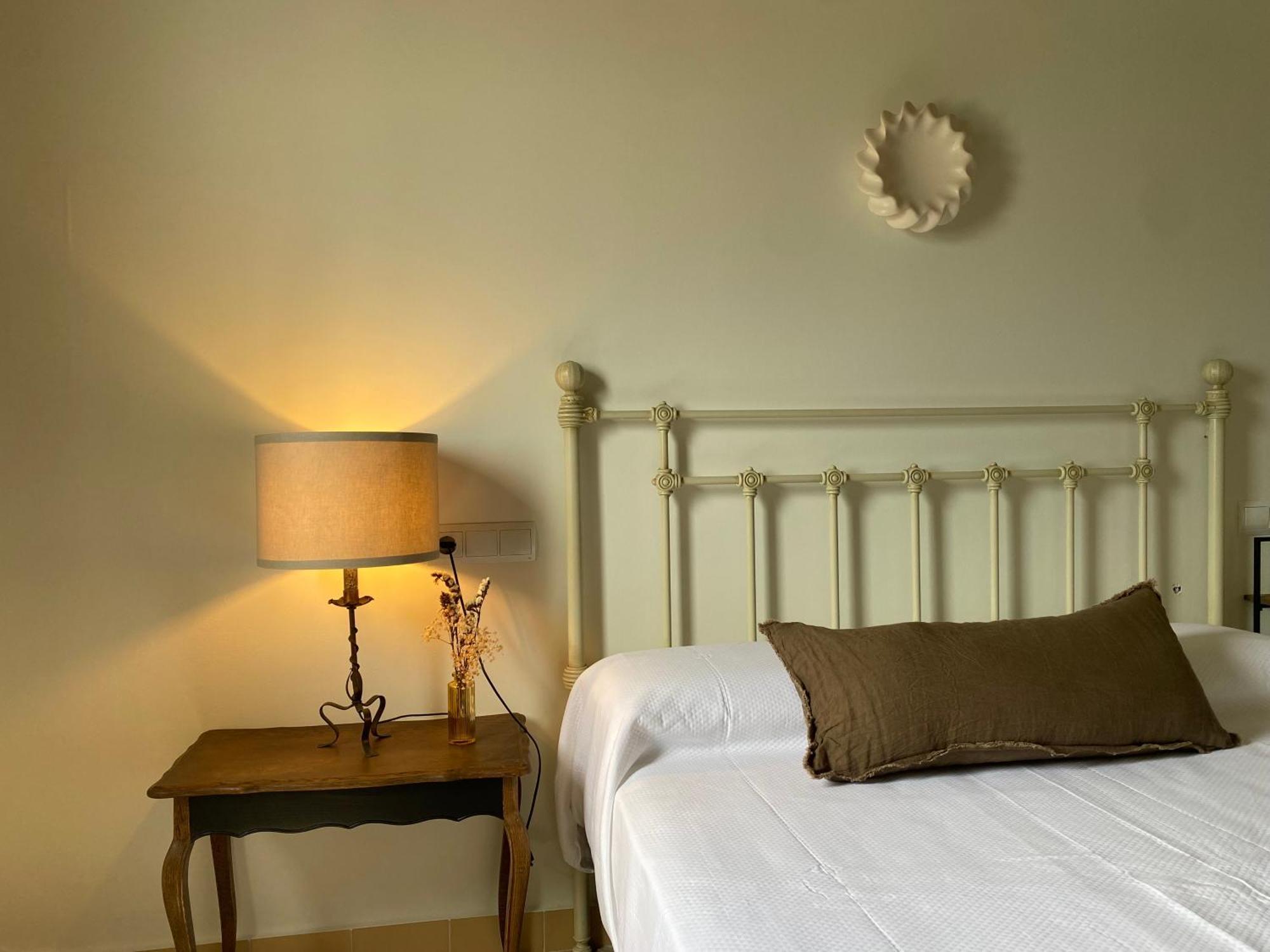 Les Filles Hotel Deltebre Ngoại thất bức ảnh